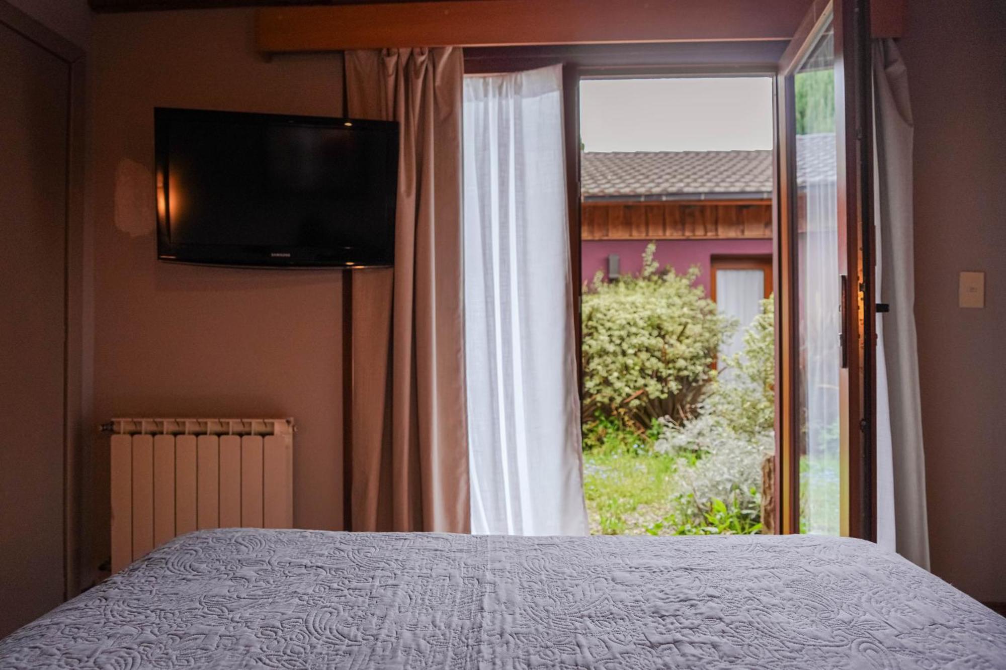La Caleta Bungalows Bariloche Buitenkant foto