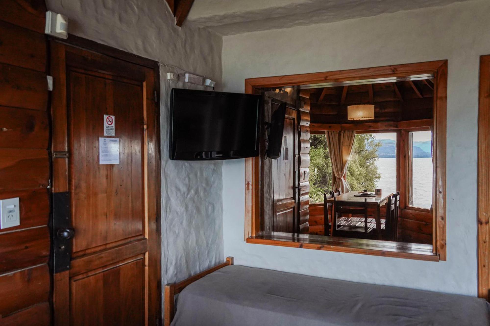 La Caleta Bungalows Bariloche Buitenkant foto